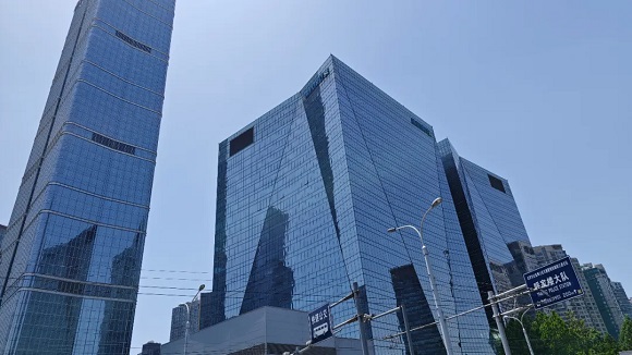 网红“最牛拆迁户”获赔1.2亿？真相是…圣运律师揭露“天价补偿”背后陷阱