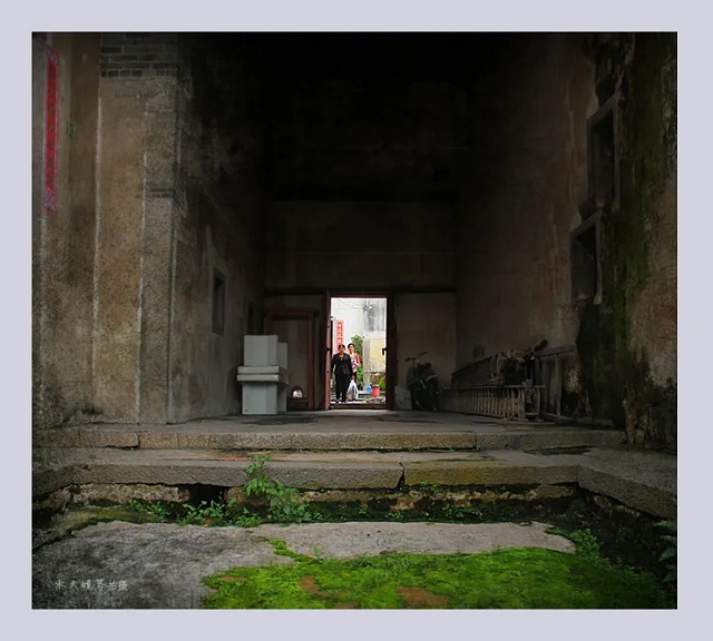 村委会有权收回宅基地？法院：程序与实体双重违法！